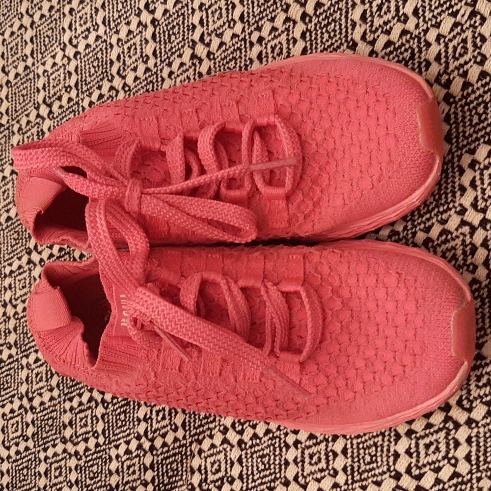 💗 Sneakers